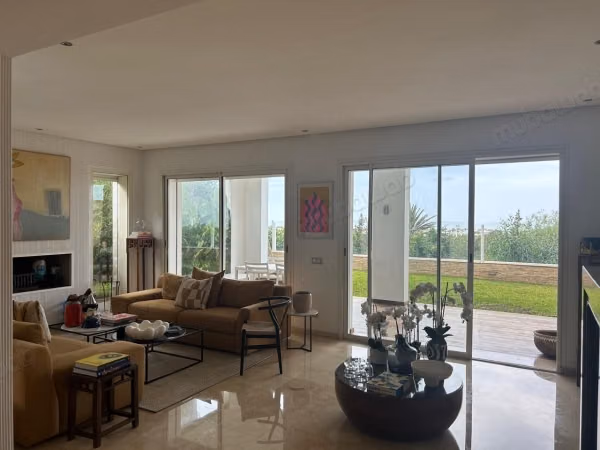 Villa 4 chambres avec vue mer – Résidence privée à Aïn Diab