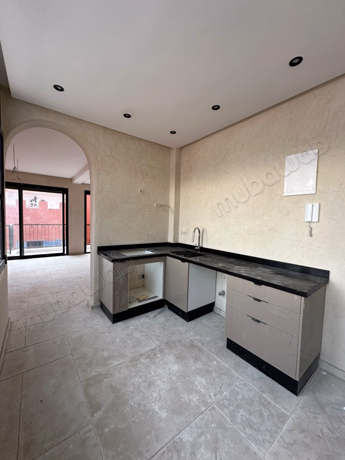 Sea view apartment for sale in Diabat - 90 m²