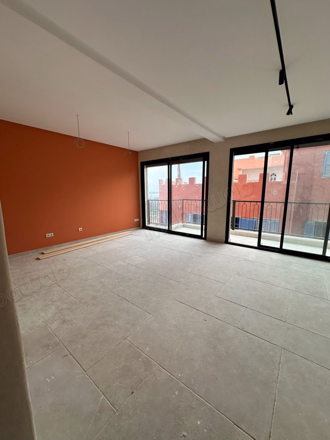 Sea view apartment for sale in Diabat - 90 m²