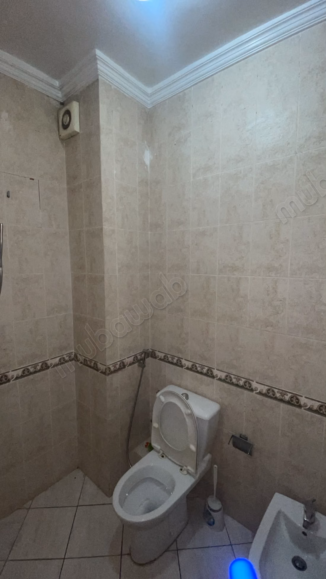 For rent empty apartment, California - Taddart