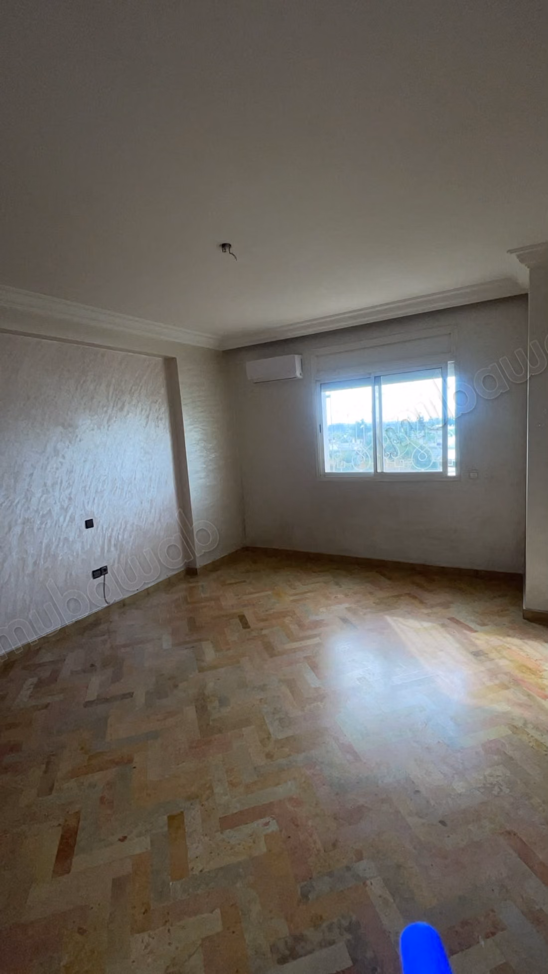 For rent empty apartment, California - Taddart