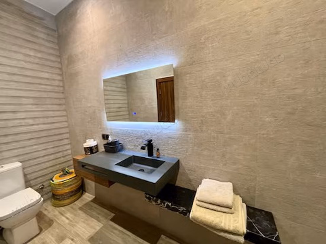 A SAISIR. Belle villa de plain pied de 4 chambres