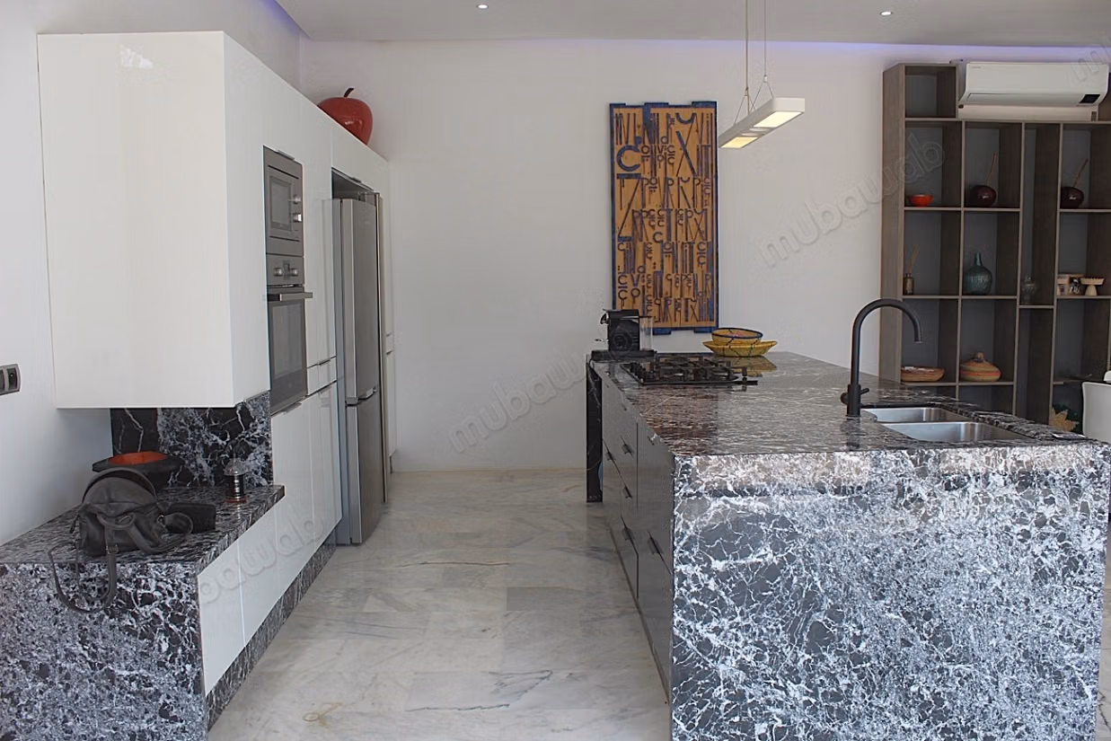 A SAISIR. Belle villa de plain pied de 4 chambres