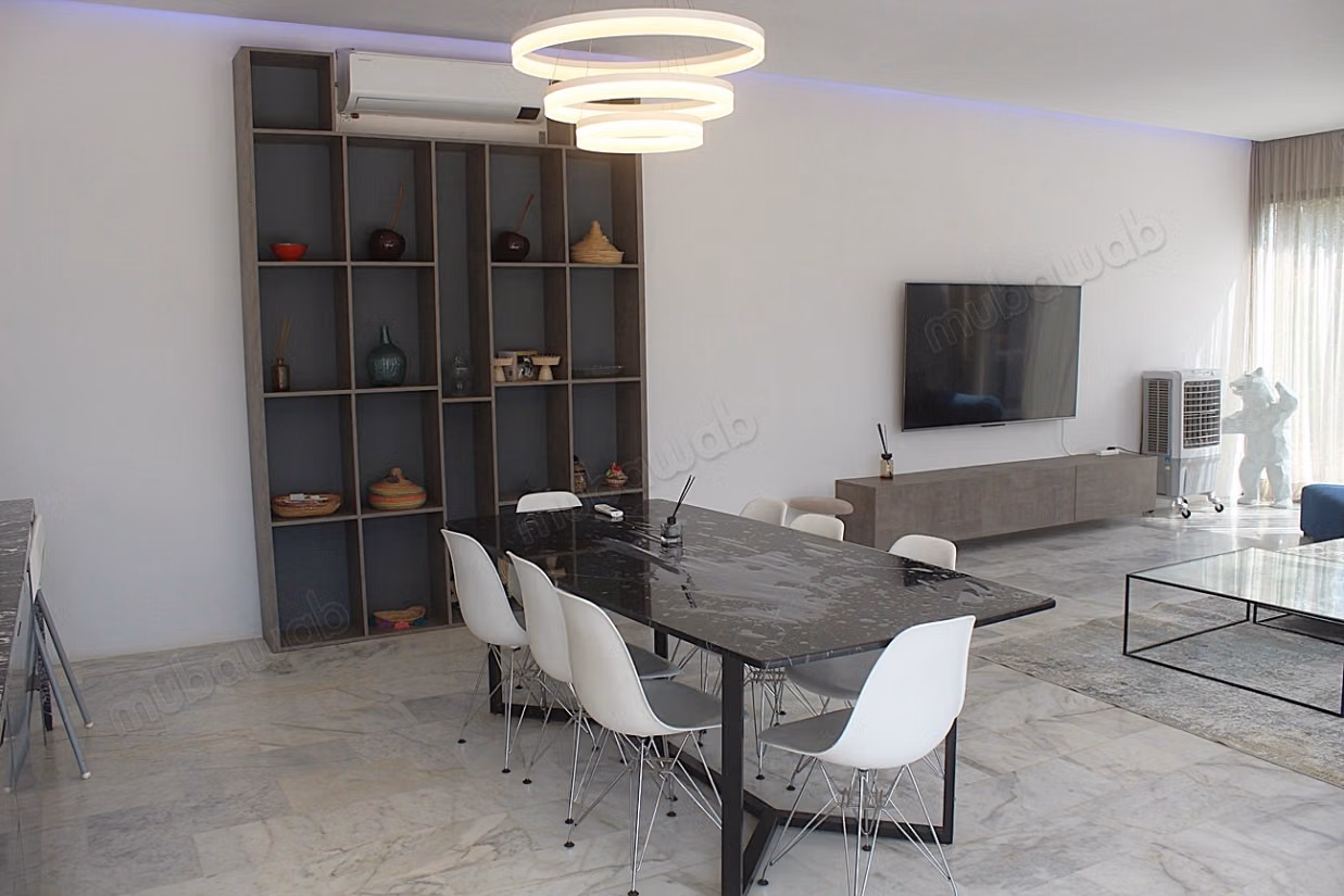 A SAISIR. Belle villa de plain pied de 4 chambres