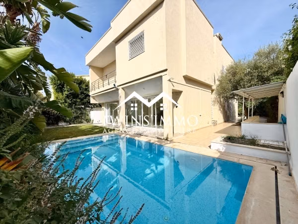 Villa S5 alle Sponde del Lago 2