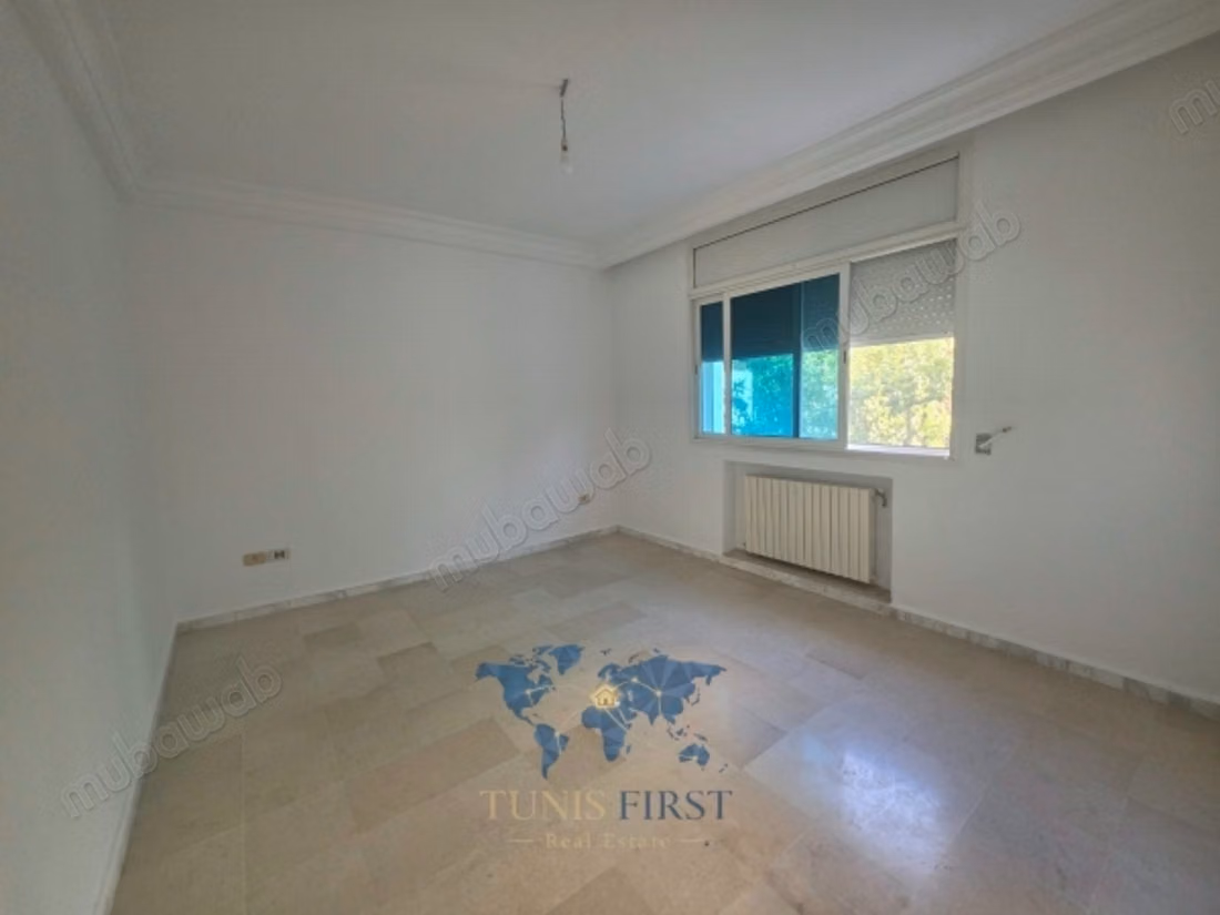 For Rent Charming S3 Empty Apartment in Gammarth