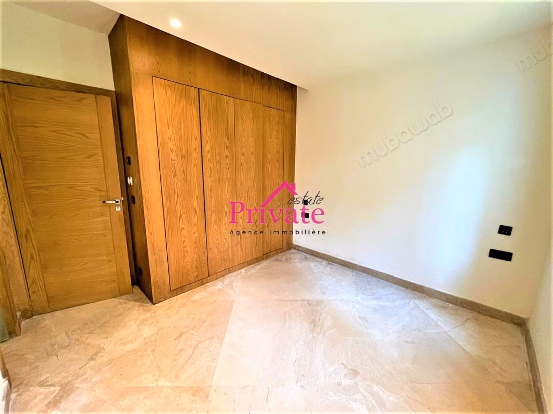 Apartment for Rent 200m² from GOLF Tangier Ref: