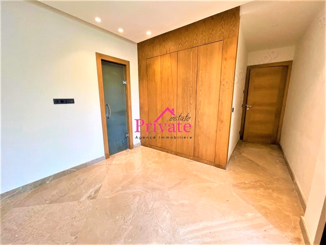 Apartment for Rent 200m² from GOLF Tangier Ref: