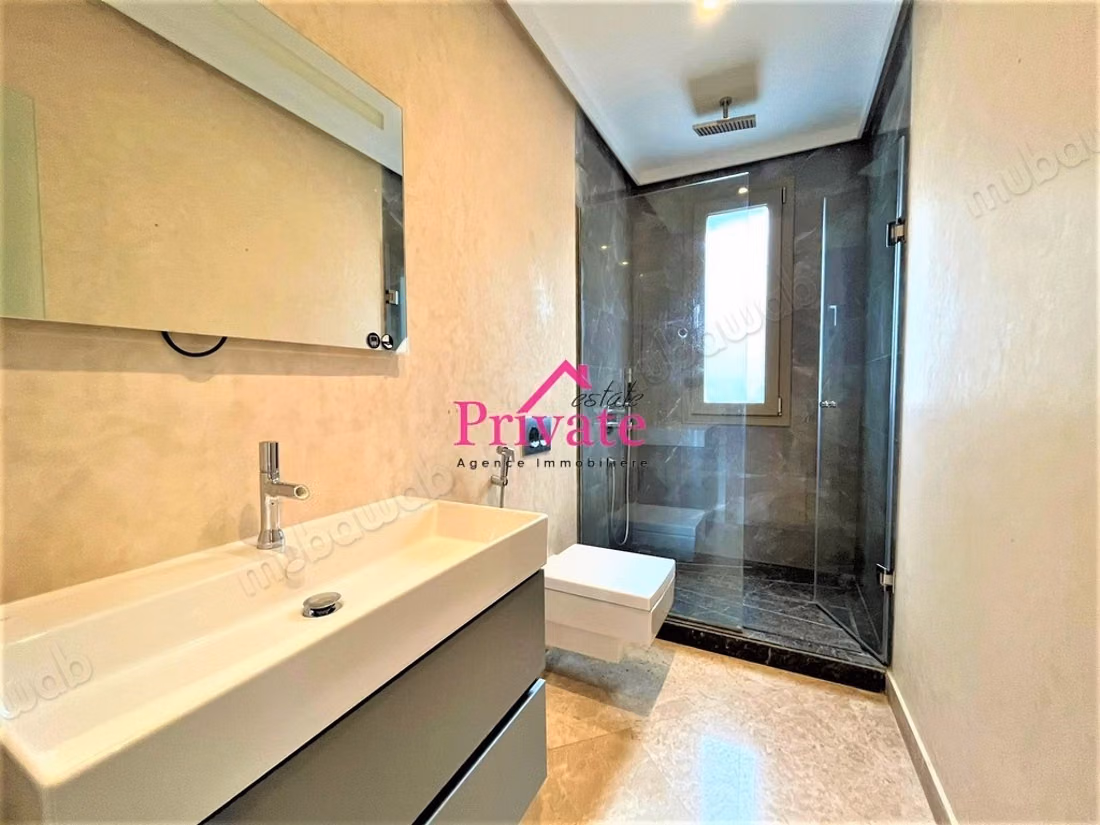 Apartment for Rent 200m² from GOLF Tangier Ref: