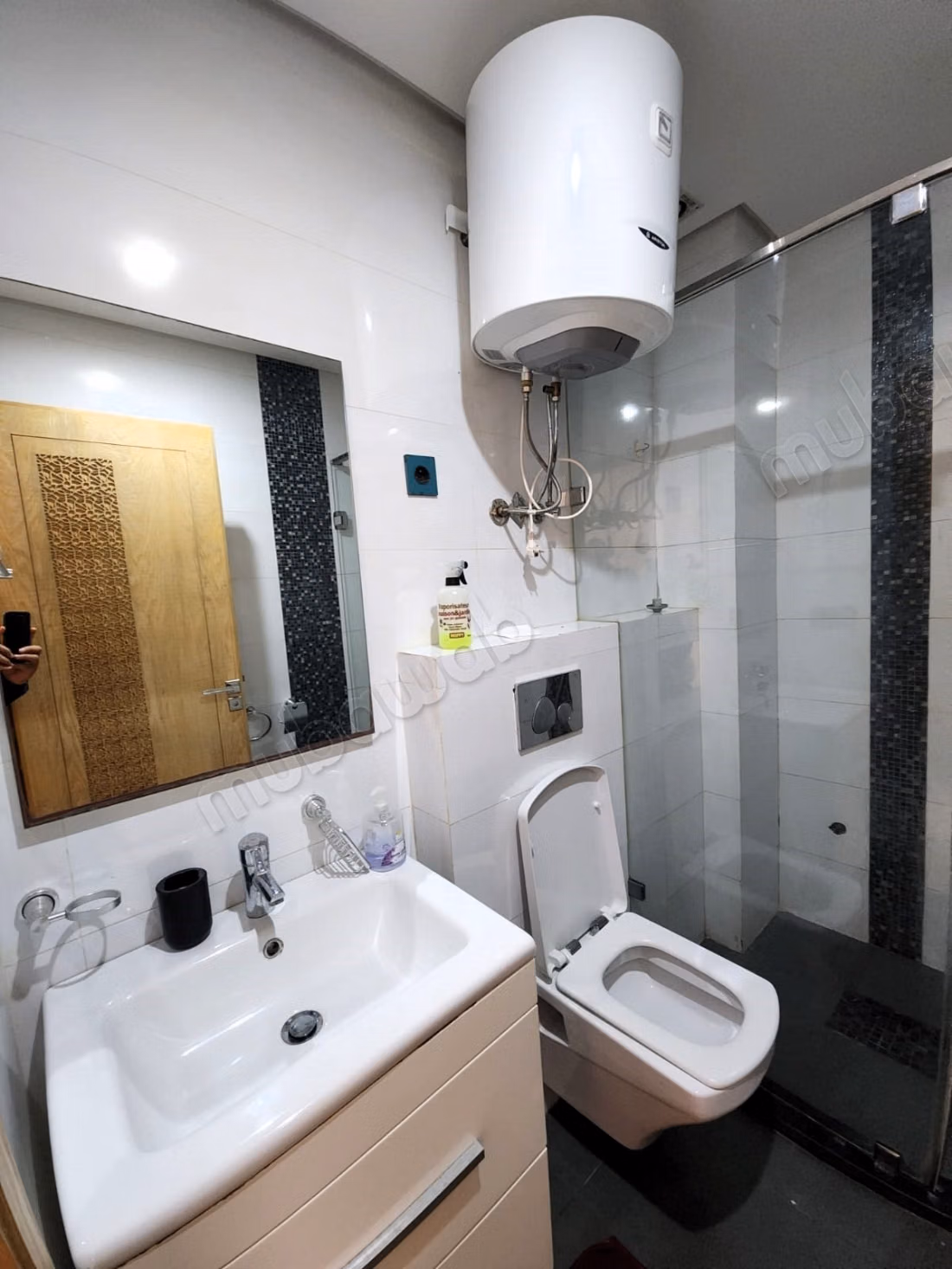 Luxury Furnished Studio in Palmier Neighborhood Without Overlooking