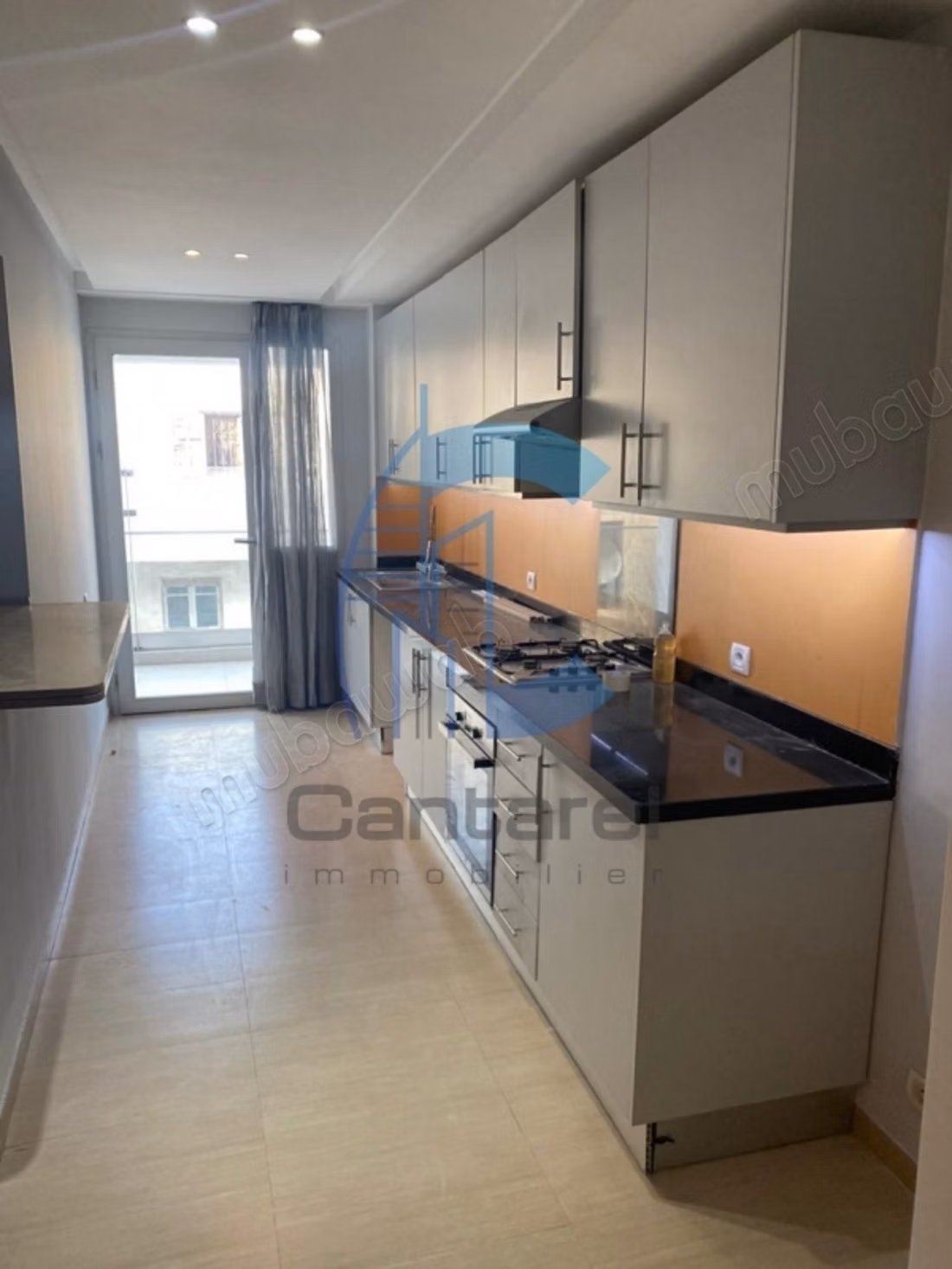 BEAUSÉJOUR – Appartement vide de 169 m² à louer