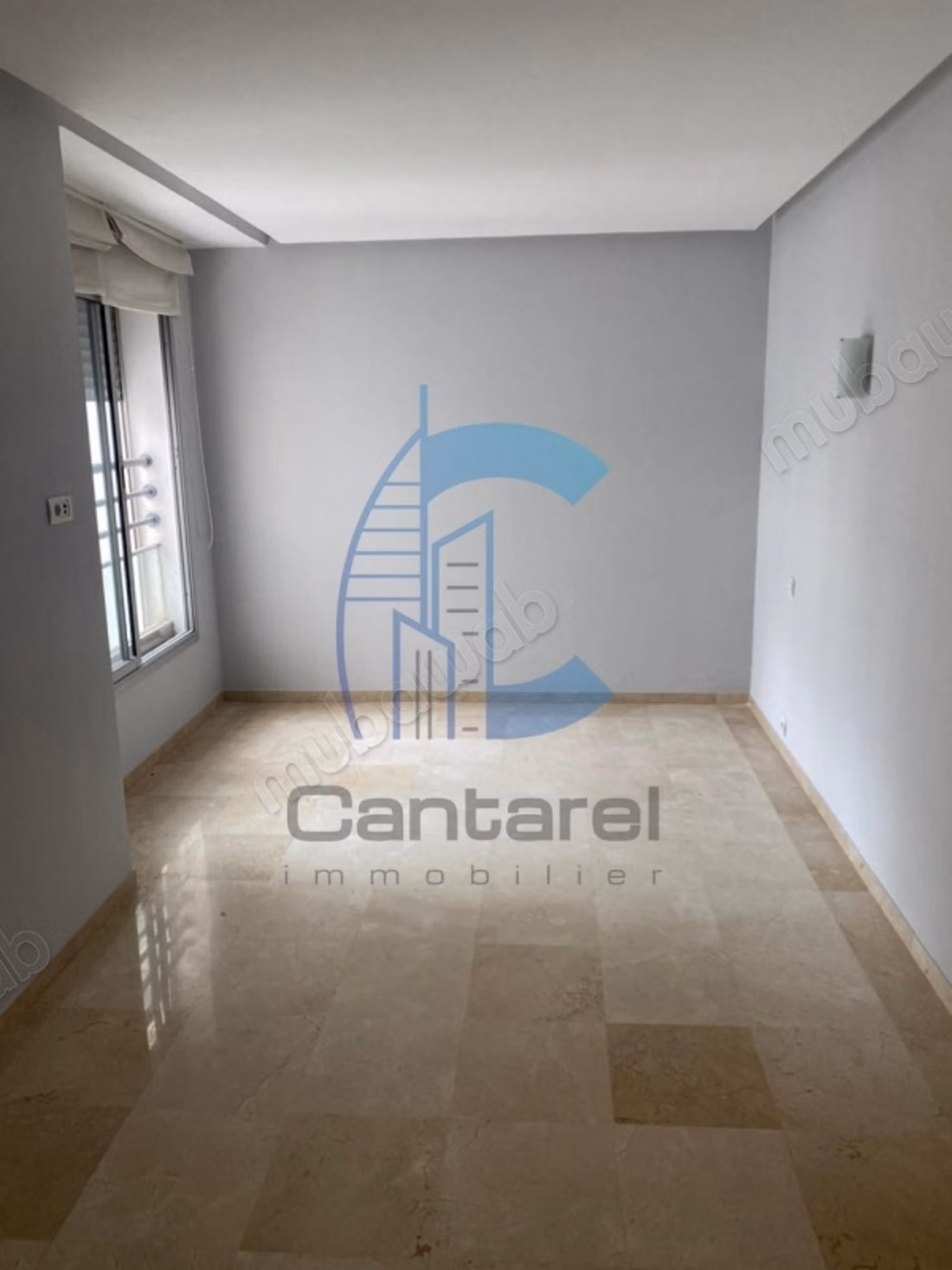 BEAUSÉJOUR – Appartement vide de 169 m² à louer