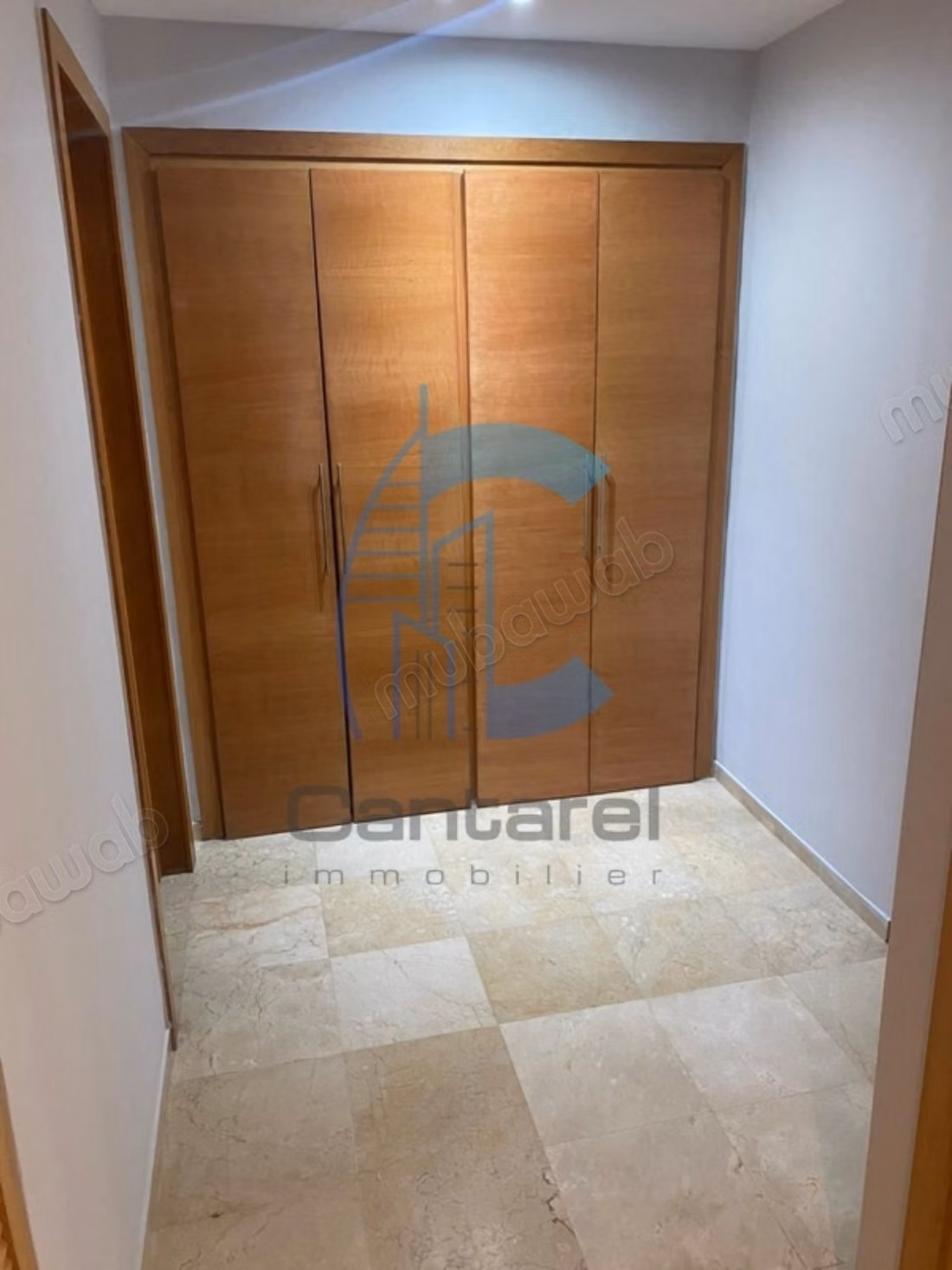 BEAUSÉJOUR – Appartement vide de 169 m² à louer