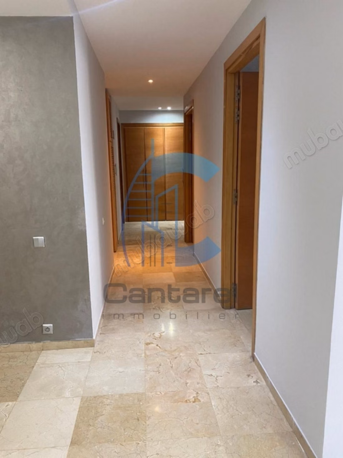 BEAUSÉJOUR – Appartement vide de 169 m² à louer