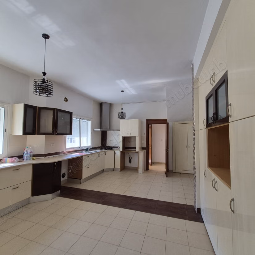 Villa S4 avec piscine, Gammarth