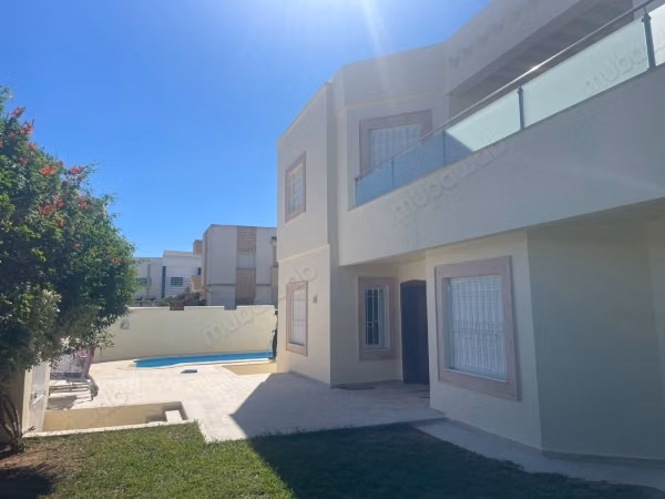 Villa S4 avec piscine, Gammarth