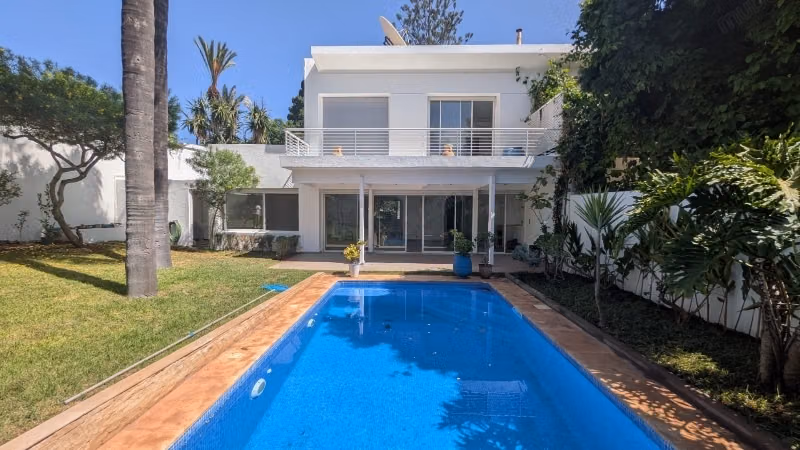 Villa 4 chambres avec piscine – anfa supérieur