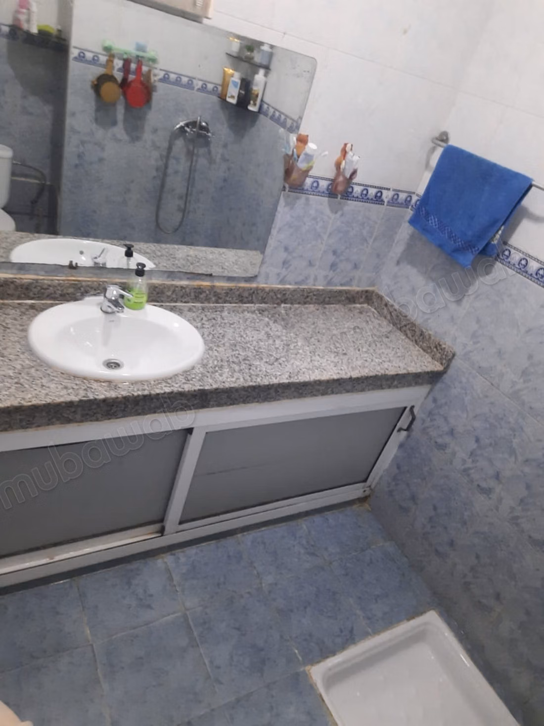 Apartment for sale in Hay Al Falah. Area of 95 m²