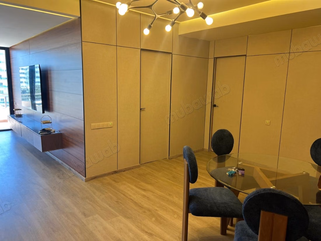 Apartment for sale in the Center. Area 150 m². Well furnished