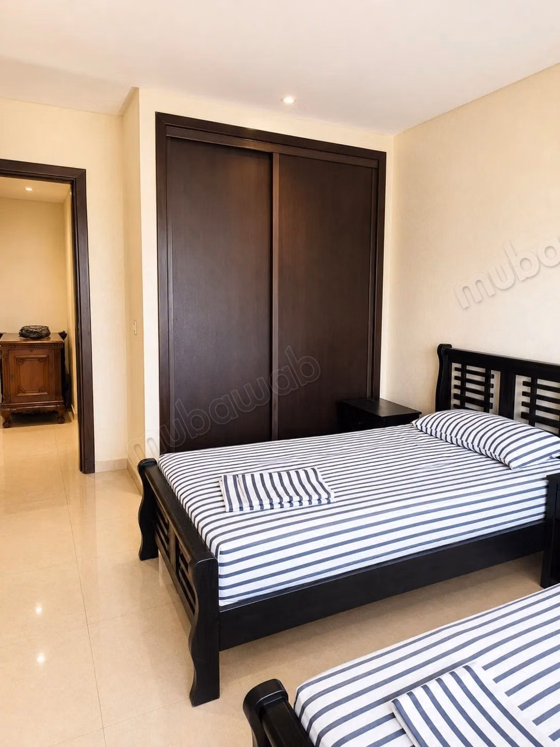 For Sale: Apartment in the Mohammedi Neighborhood. 3 Excellent Rooms. Gated Residence