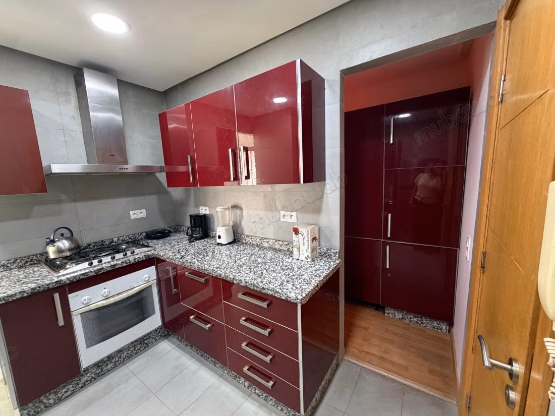 Superbe appartement à louer à Palmier. 3 belles chambres. Bien meublée