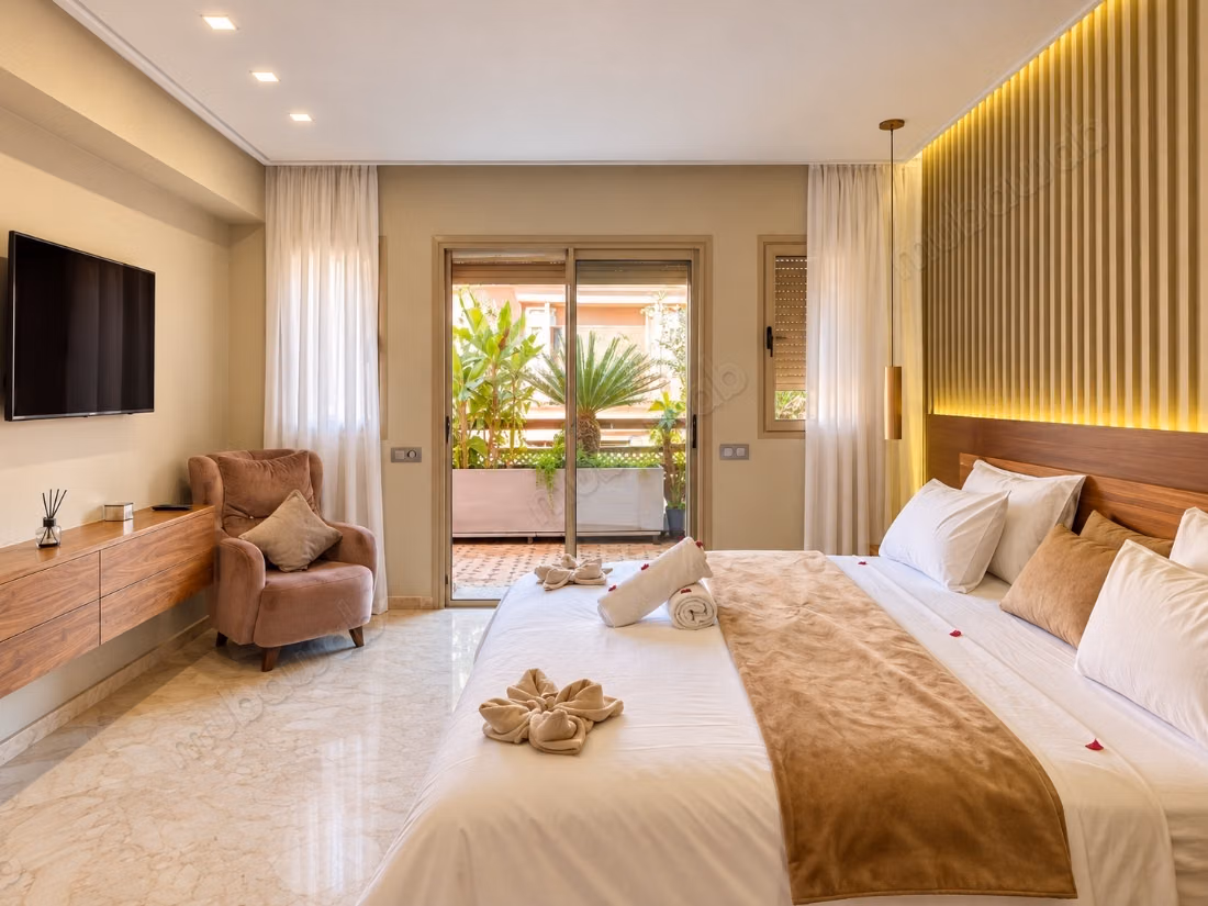 Prestige Appartement avec Terrasse et Piscine