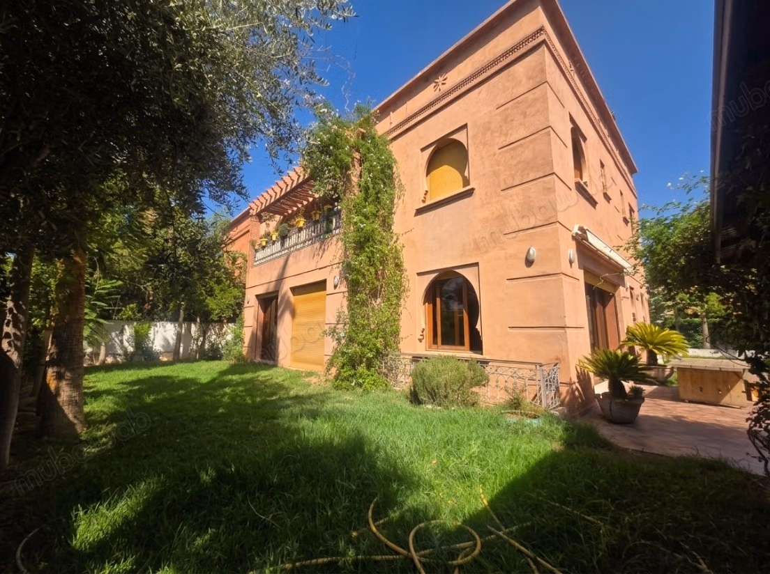Villa de charme avec piscine beau jardin à Targa