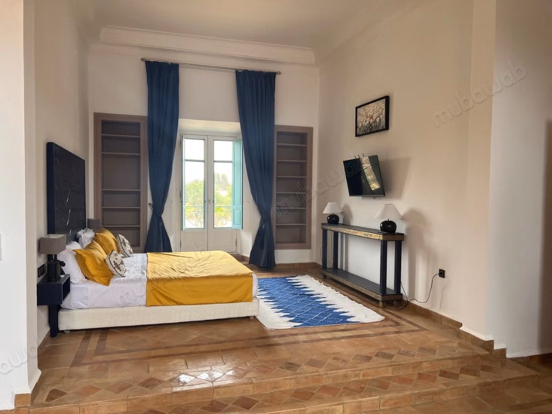 Villa Charles Boccara for sale, 9 Suites, Pool