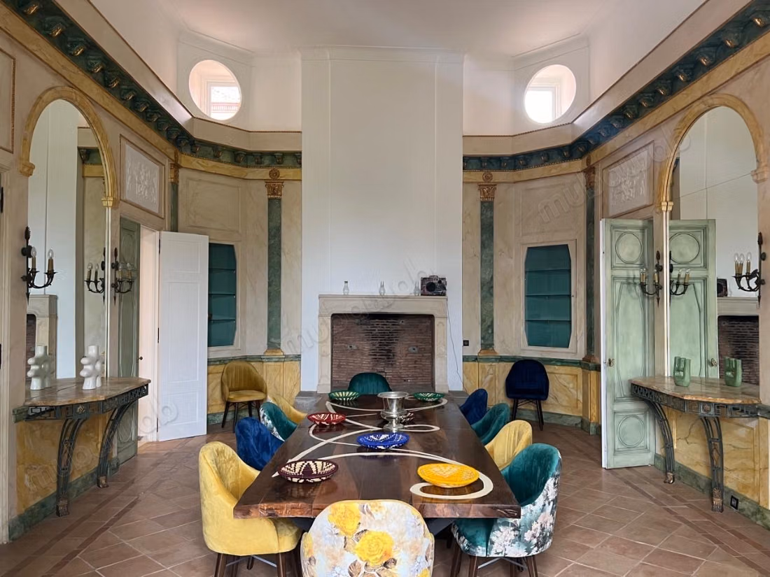 Villa Charles Boccara for sale, 9 Suites, Pool