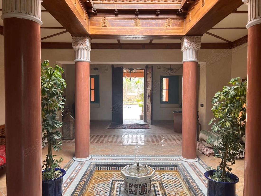 Villa Charles Boccara for sale, 9 Suites, Pool