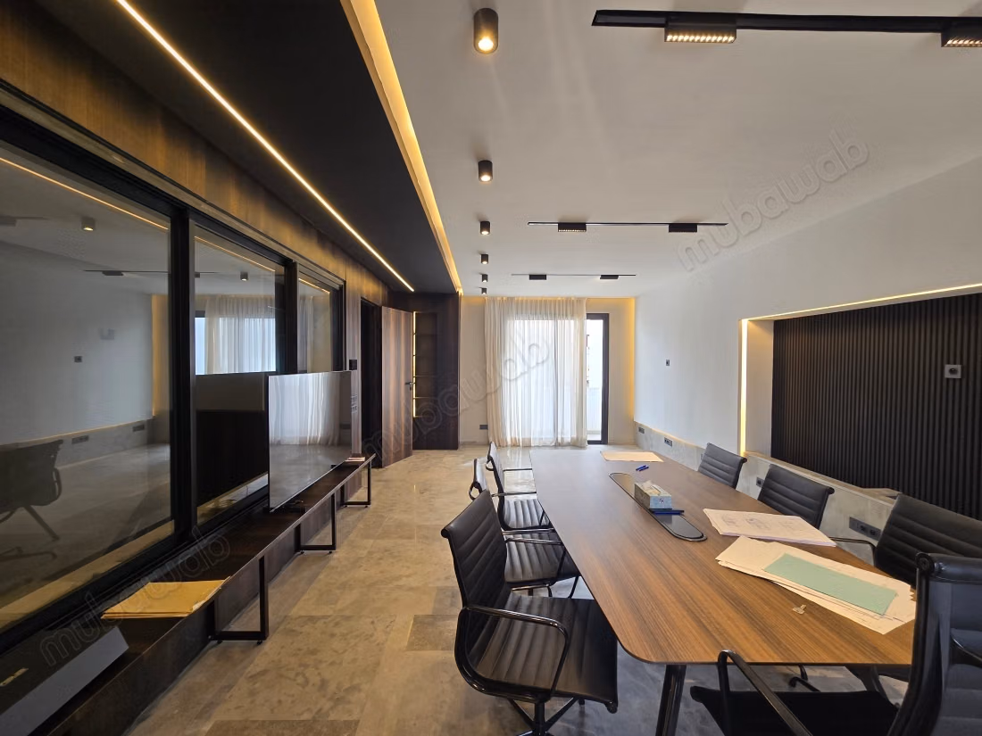 Villa Bureau 230 m²