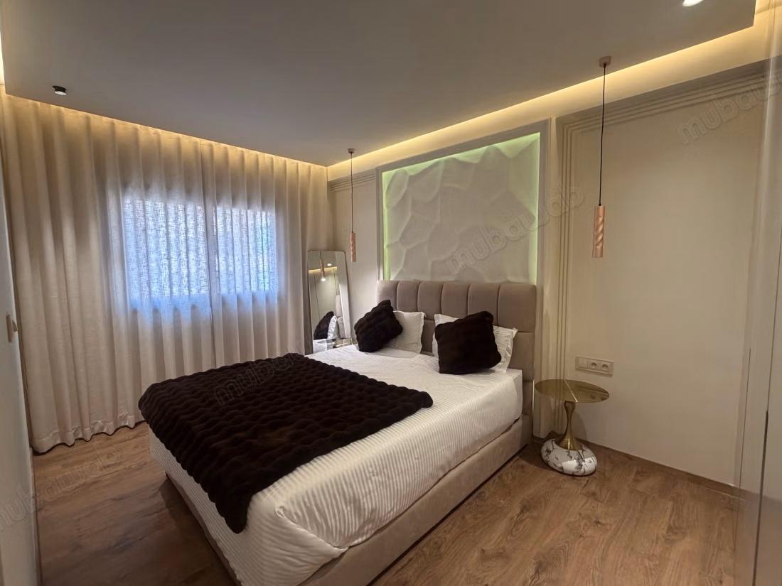 Très bel appartement à louer à Guéliz. 1 belle chambre. Dressing