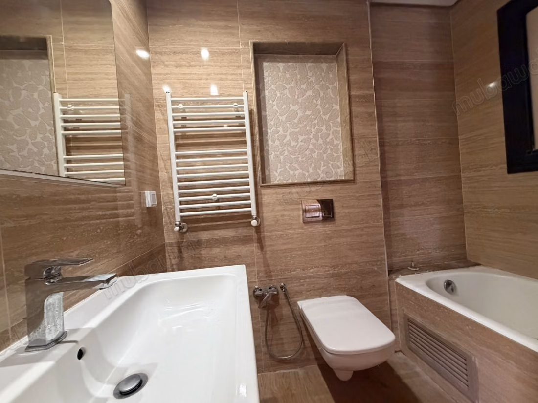 À louer – S3 150 m² avec piscine, Jardins Carthage