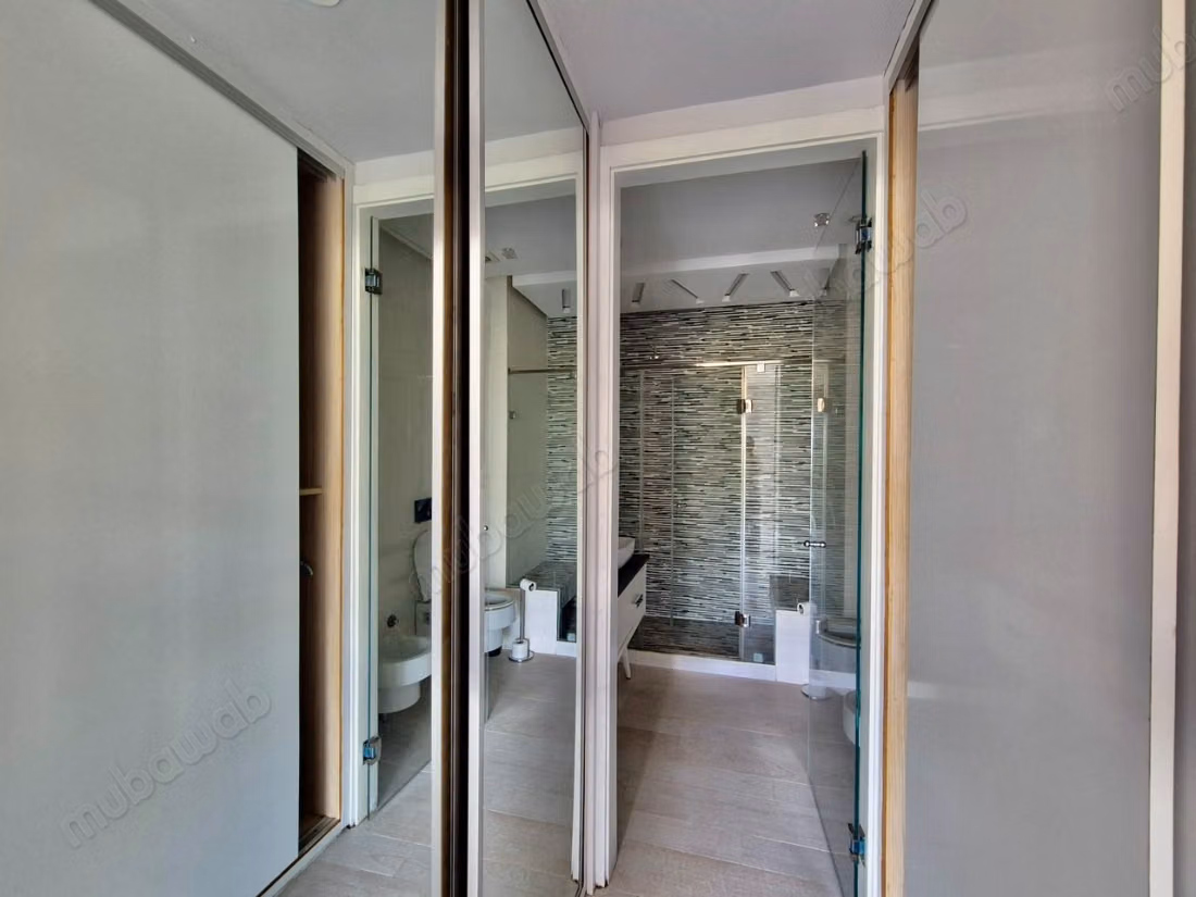 Appartement Vide Ain Diab Centre