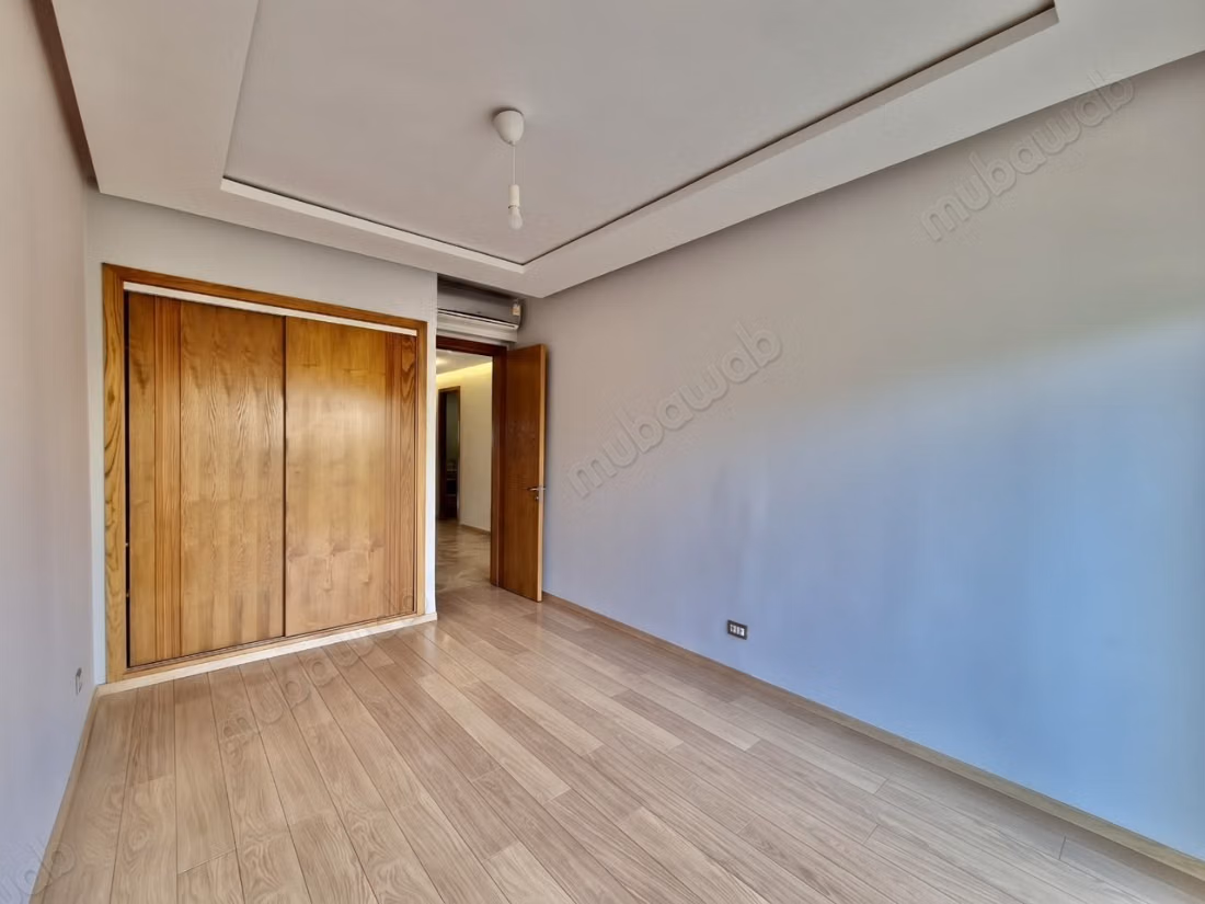 Appartement Vide Ain Diab Centre