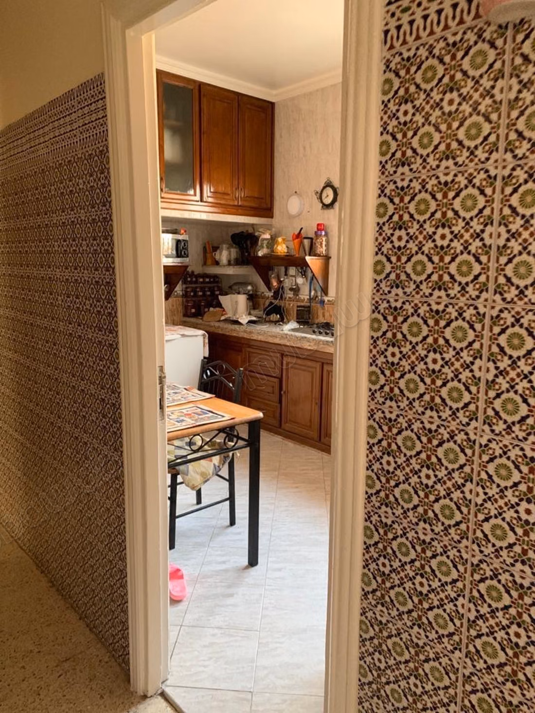For sale apartment in Bin Lamdoun. Area 114 m². Terrace