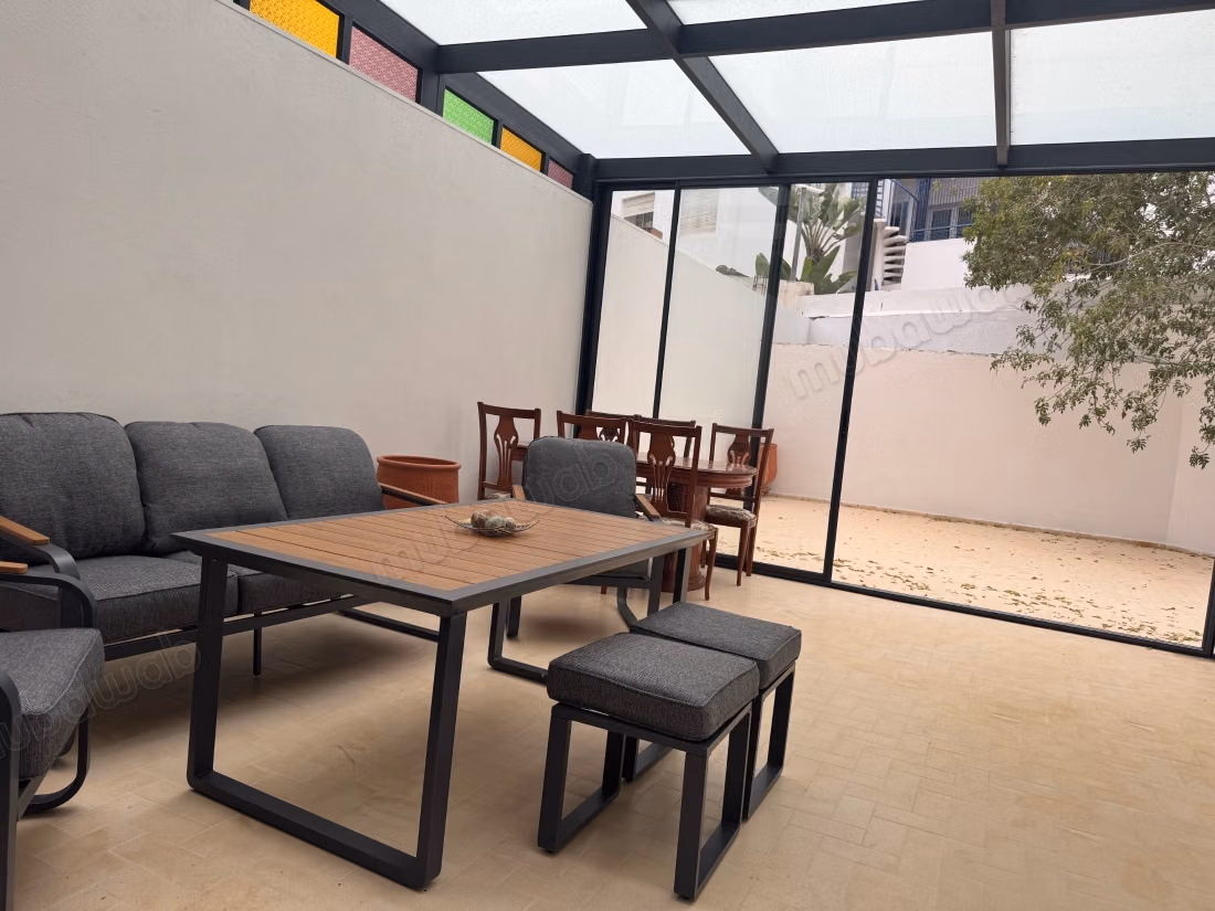 Bonito apartamento en alquiler en Las Princesas. 2 habitaciones agradables