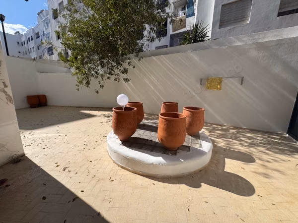 Bonito apartamento en alquiler en Las Princesas. 2 habitaciones agradables