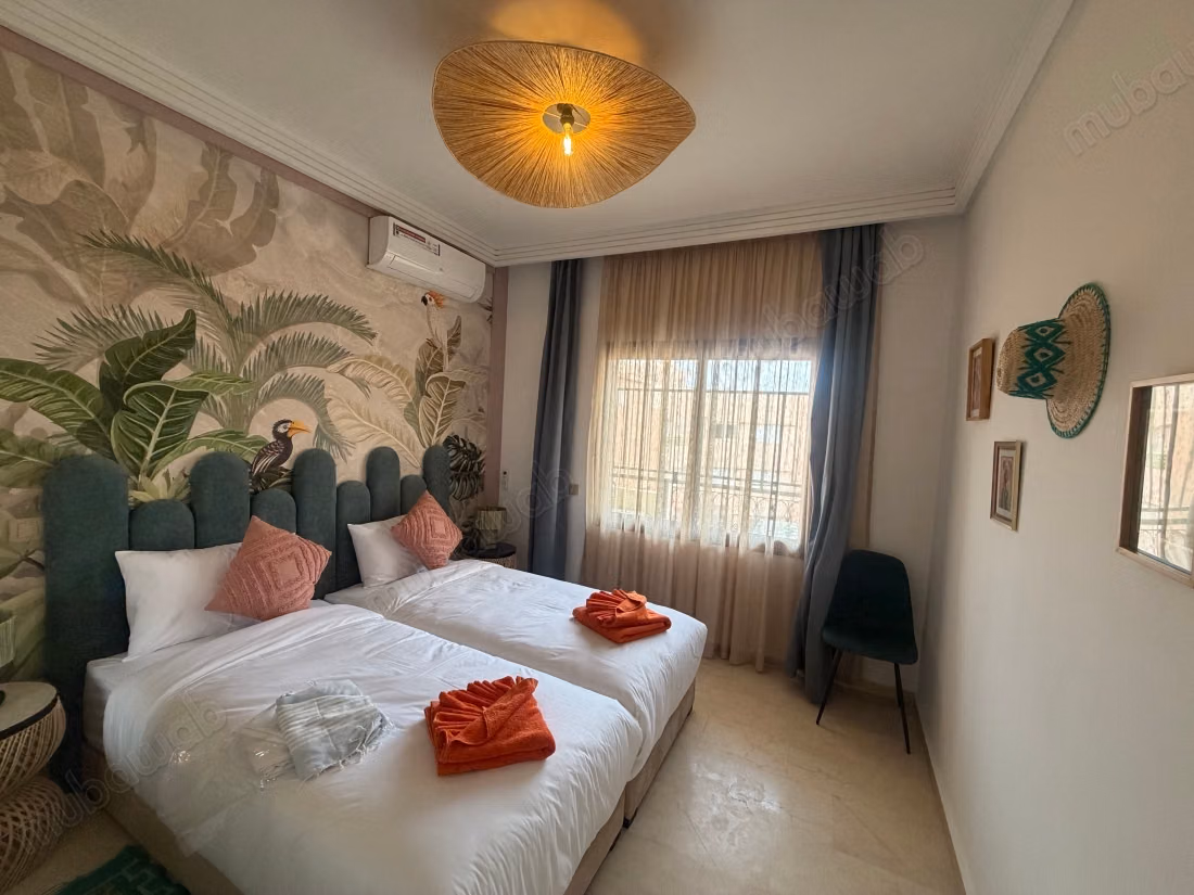 Louez cet appartement à Samlalia. 2 chambres. Service de concierge disponible, climatisation générale