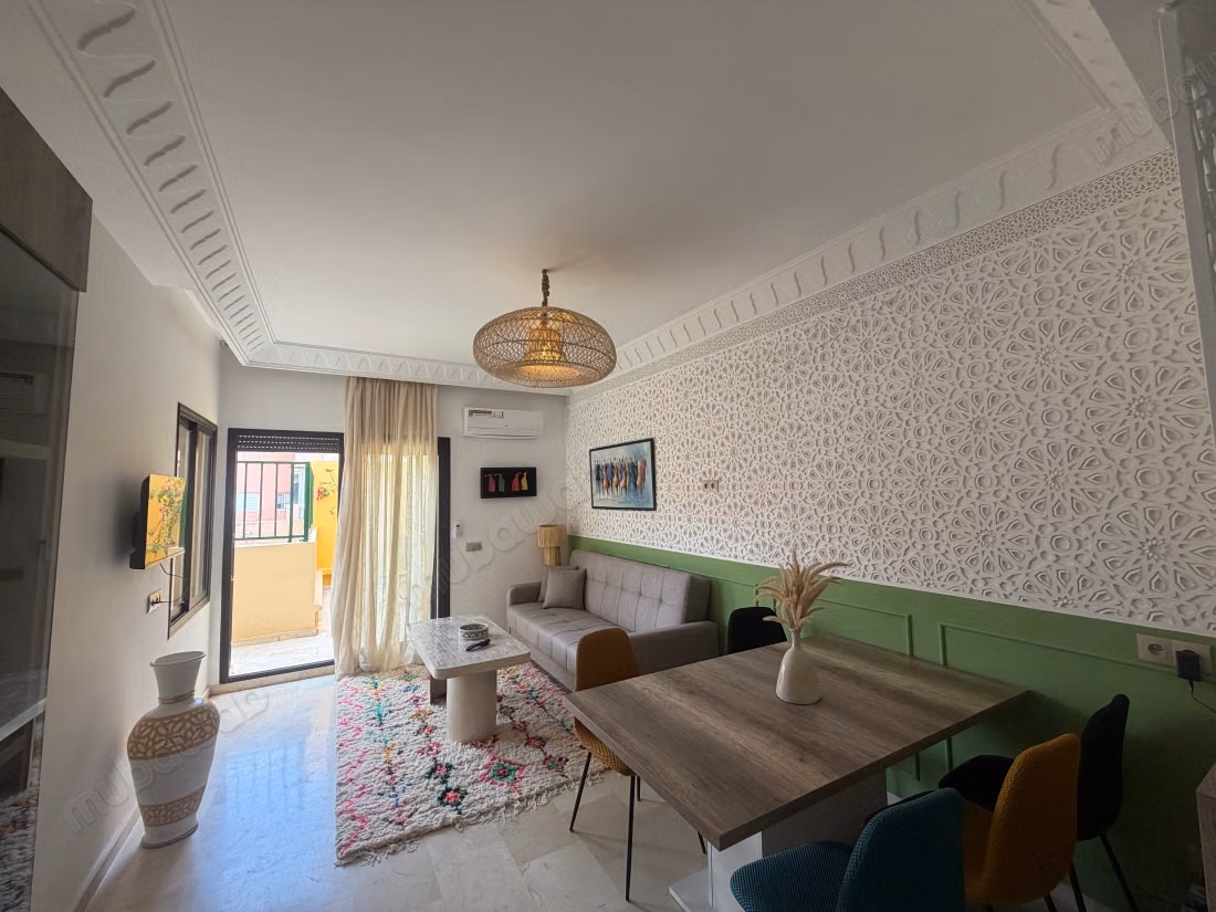Louez cet appartement à Samlalia. 2 chambres. Service de concierge disponible, climatisation générale