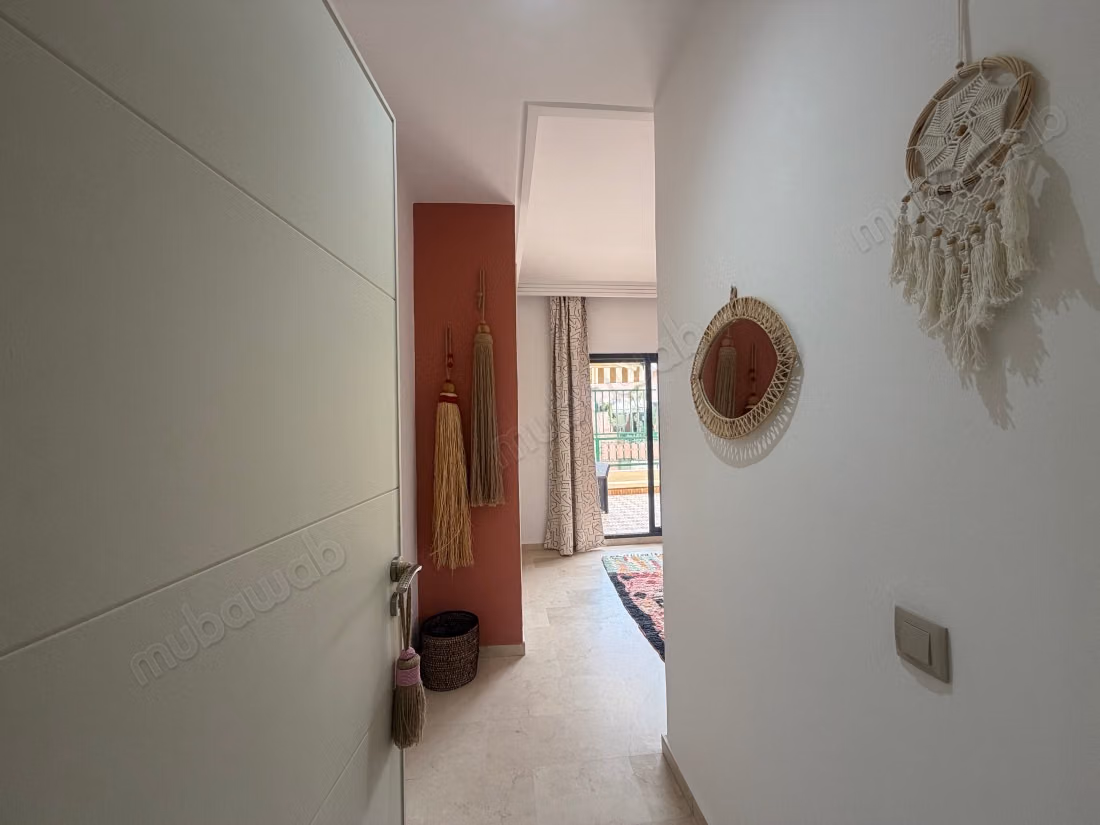 Louez cet appartement à Samlalia. 2 chambres. Service de concierge disponible, climatisation générale