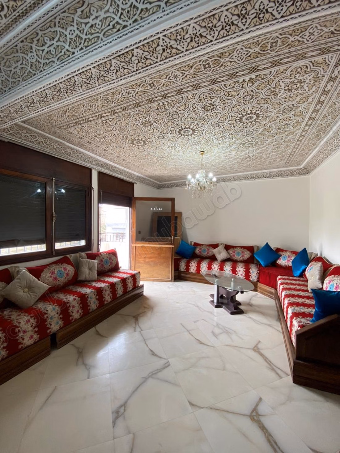 Bel appartement à louer à Al Nahda. Superficie totale 120 m². Meublé