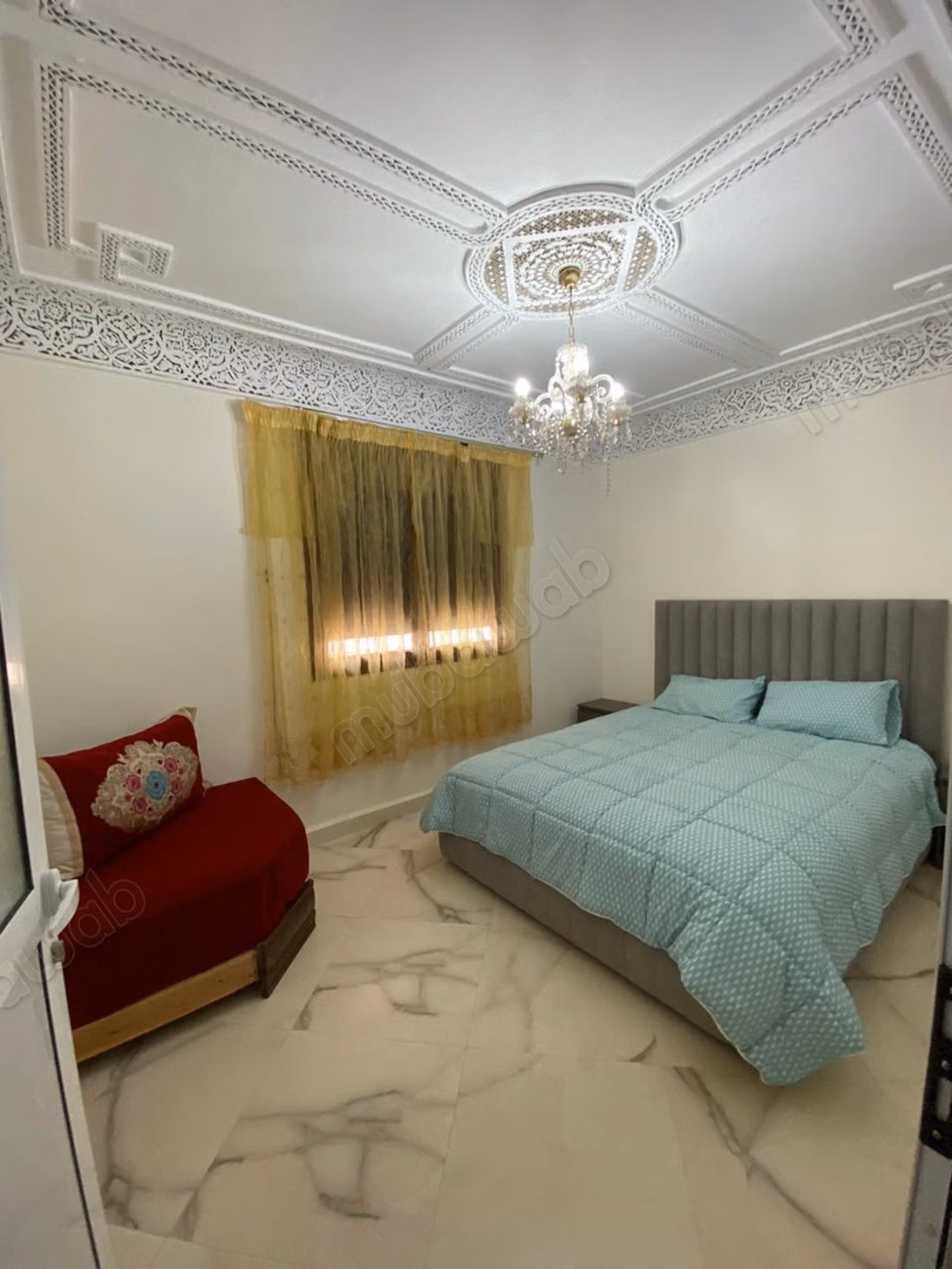 Bel appartement à louer à Al Nahda. Superficie totale 120 m². Meublé