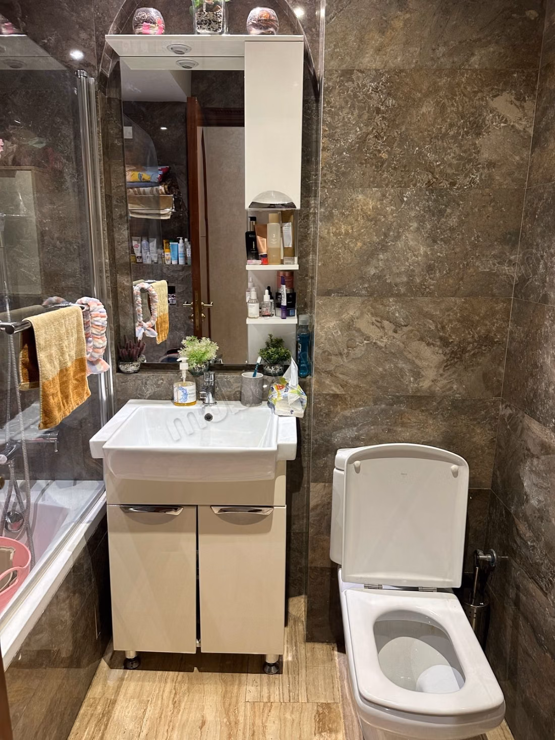 Appartement entièrement meublé à louer
