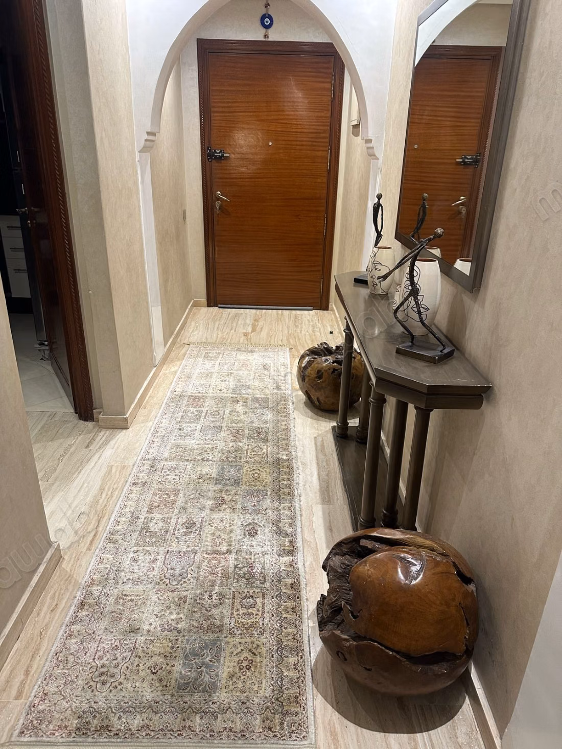 Appartement entièrement meublé à louer