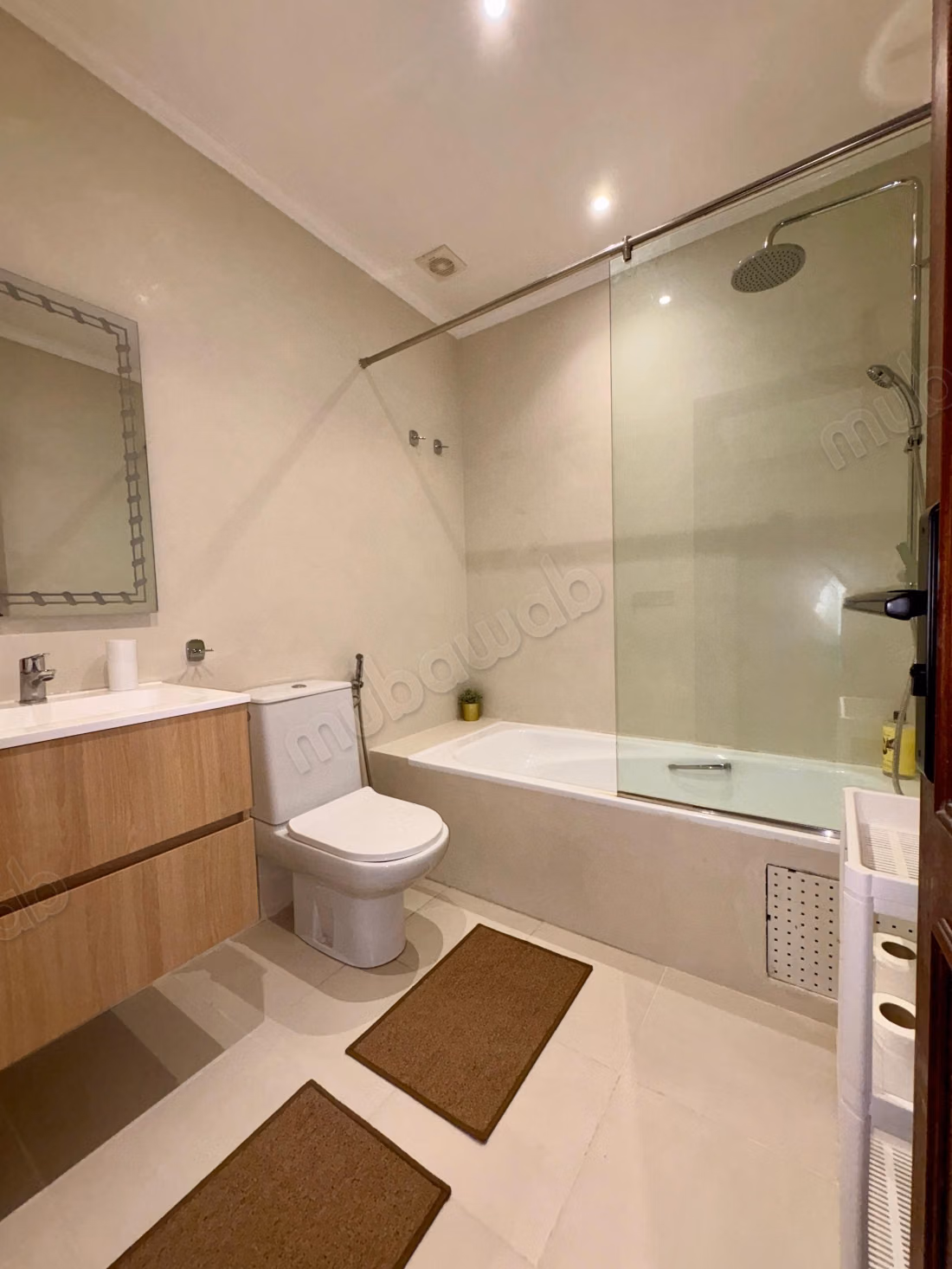 3 chambres tout equipe centre casablanca