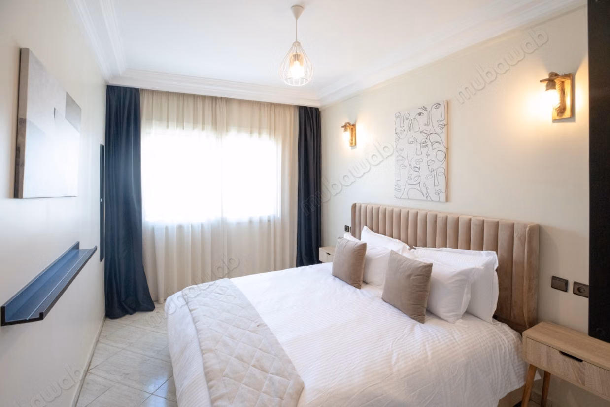 3 chambres tout equipe centre casablanca