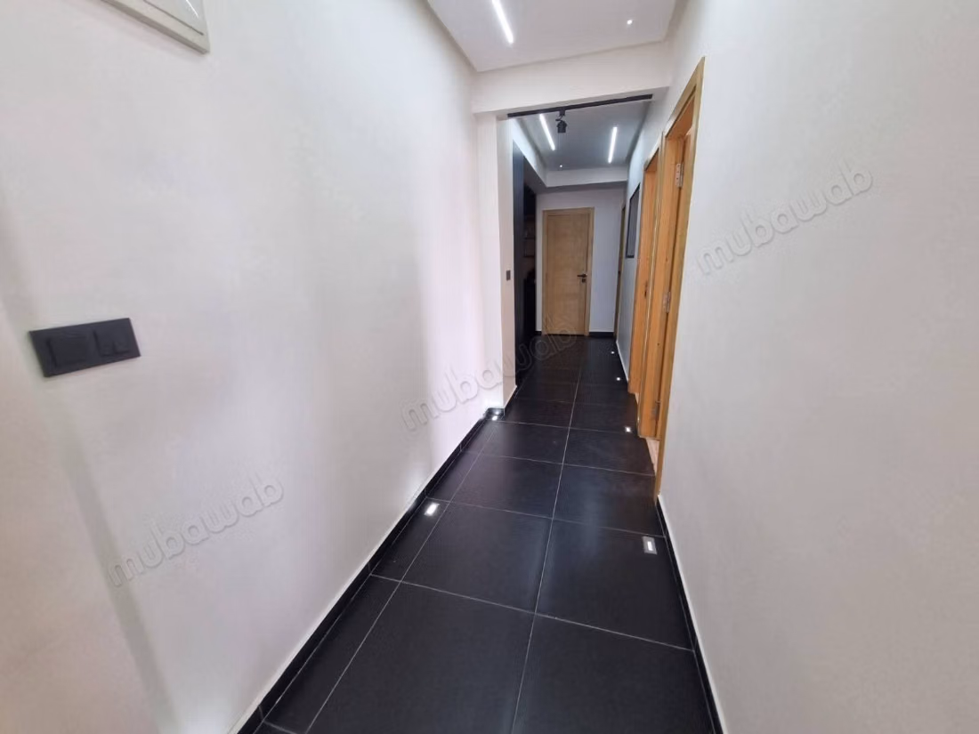 Very nice apartment for rent in Maârif. 3 rooms. Well furnished