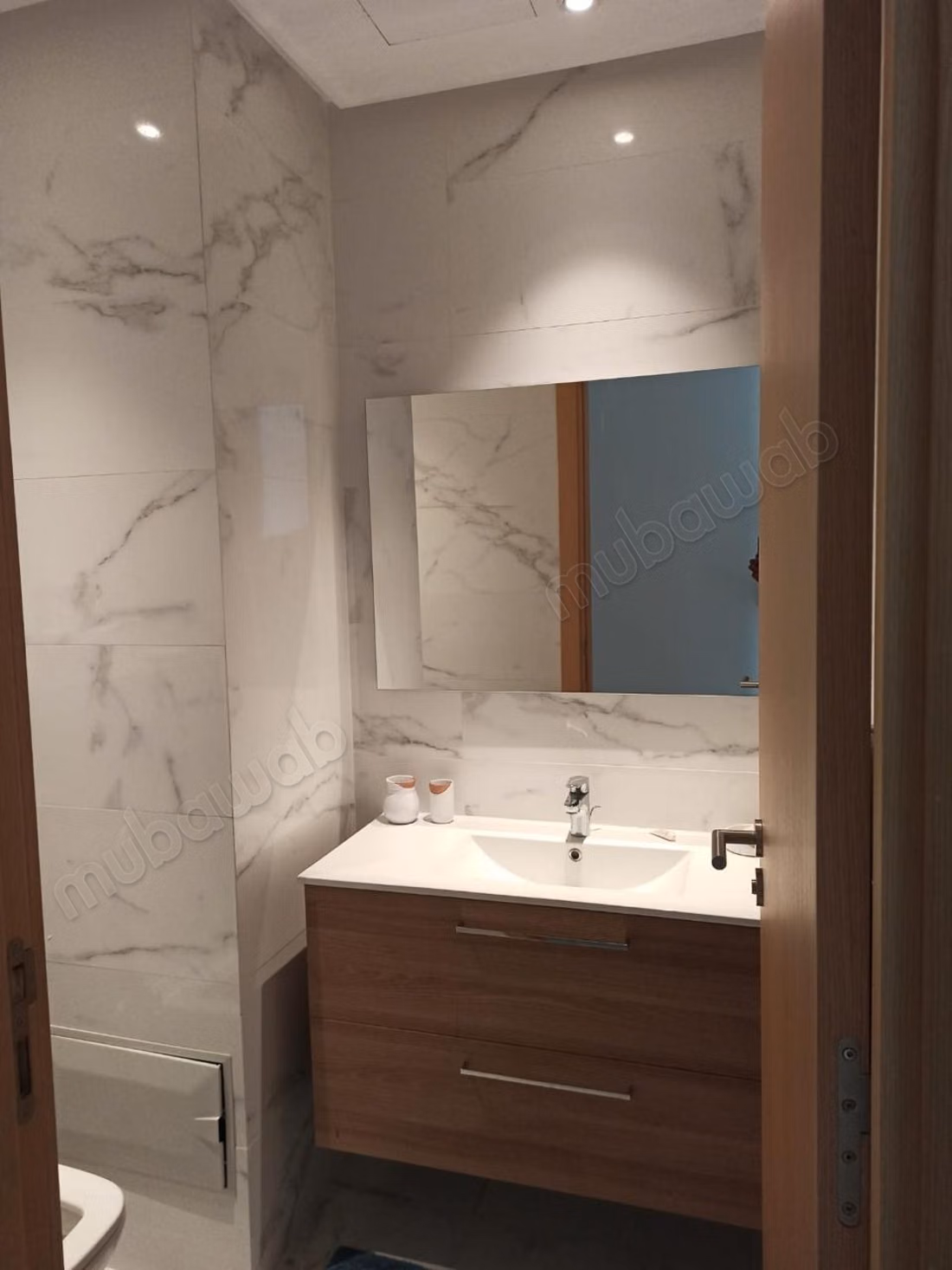Location d'un appartement à Harhoura. 4 pièces confortables. Meublé