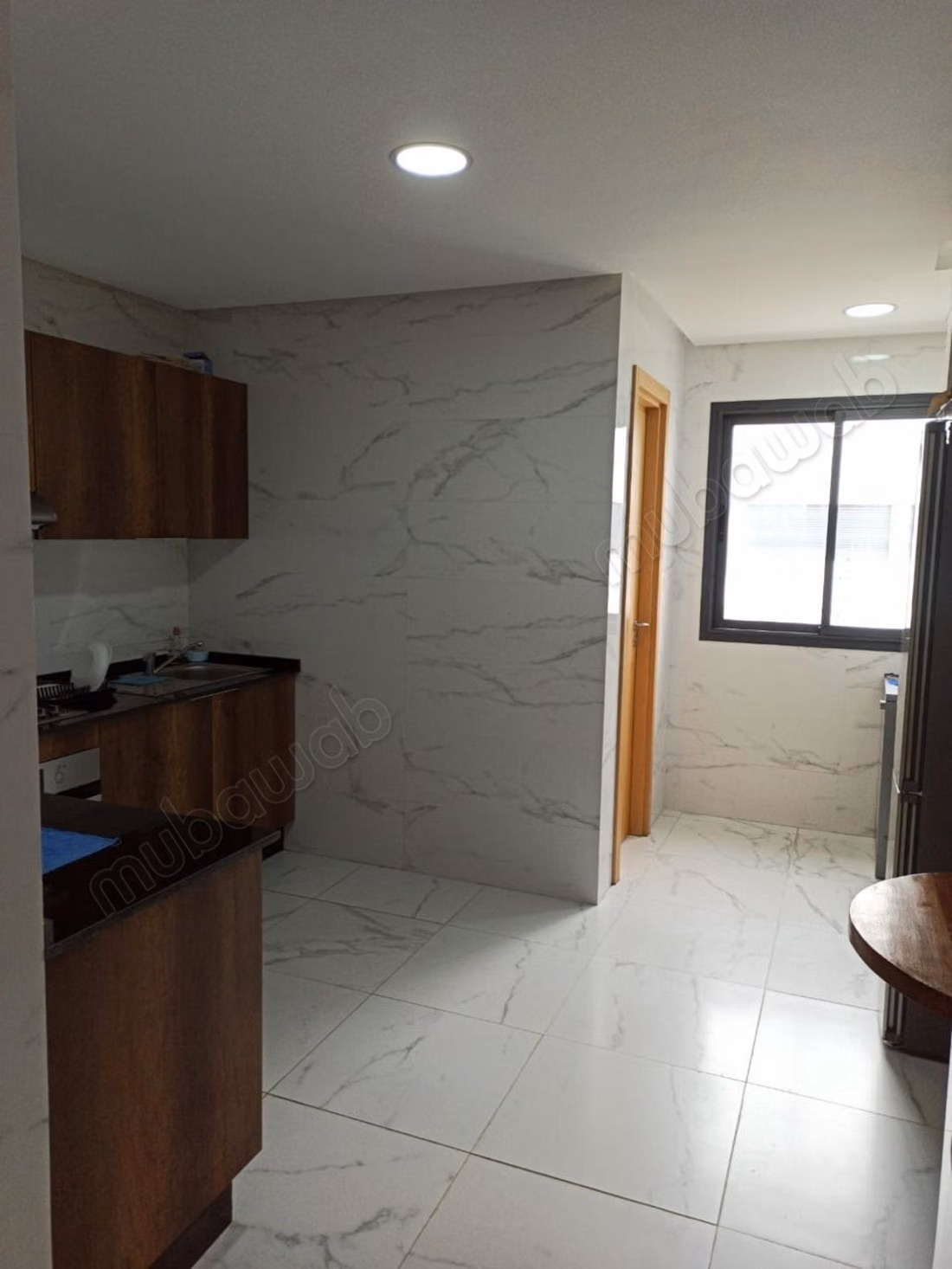 Location d'un appartement à Harhoura. 4 pièces confortables. Meublé